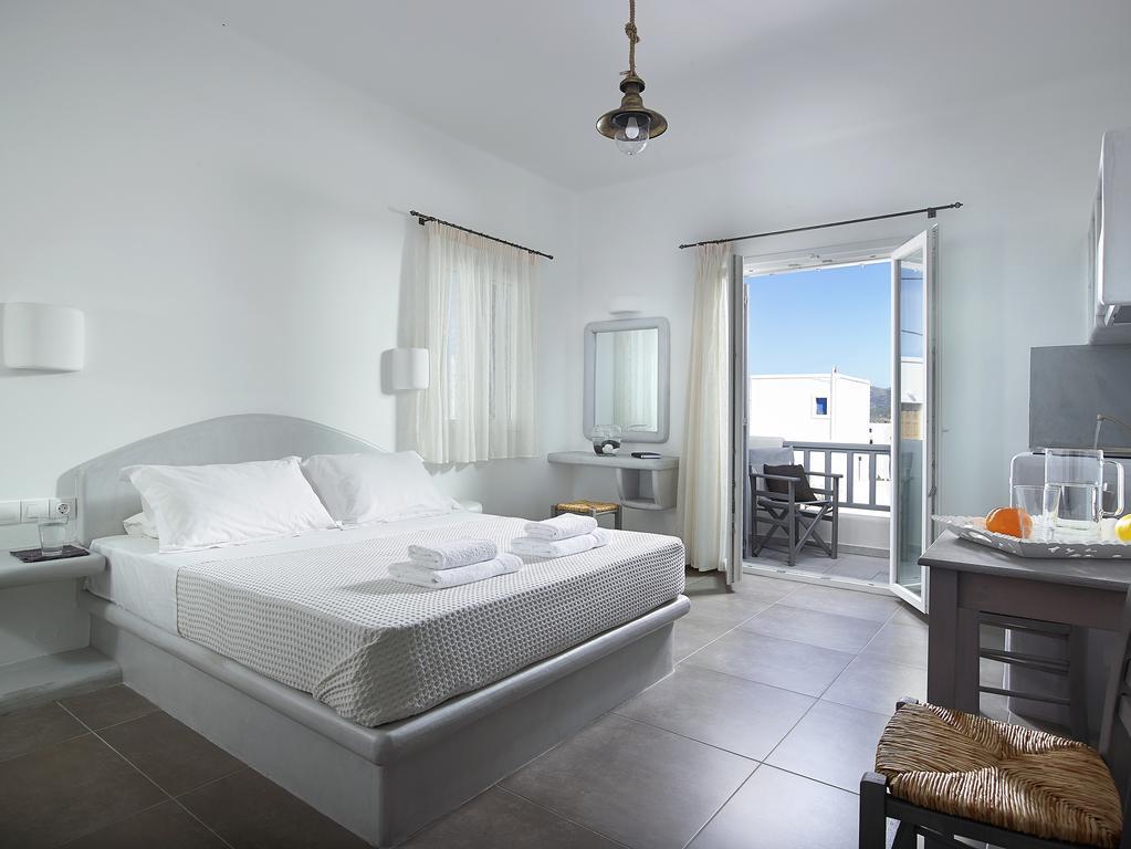 Garifalakis Comfort Rooms Pollonia Pokoj fotografie
